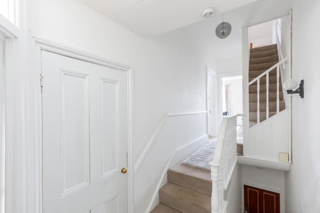 Charming 2 Bedroom Flat In Central Hove With Free Parking Buitenkant foto